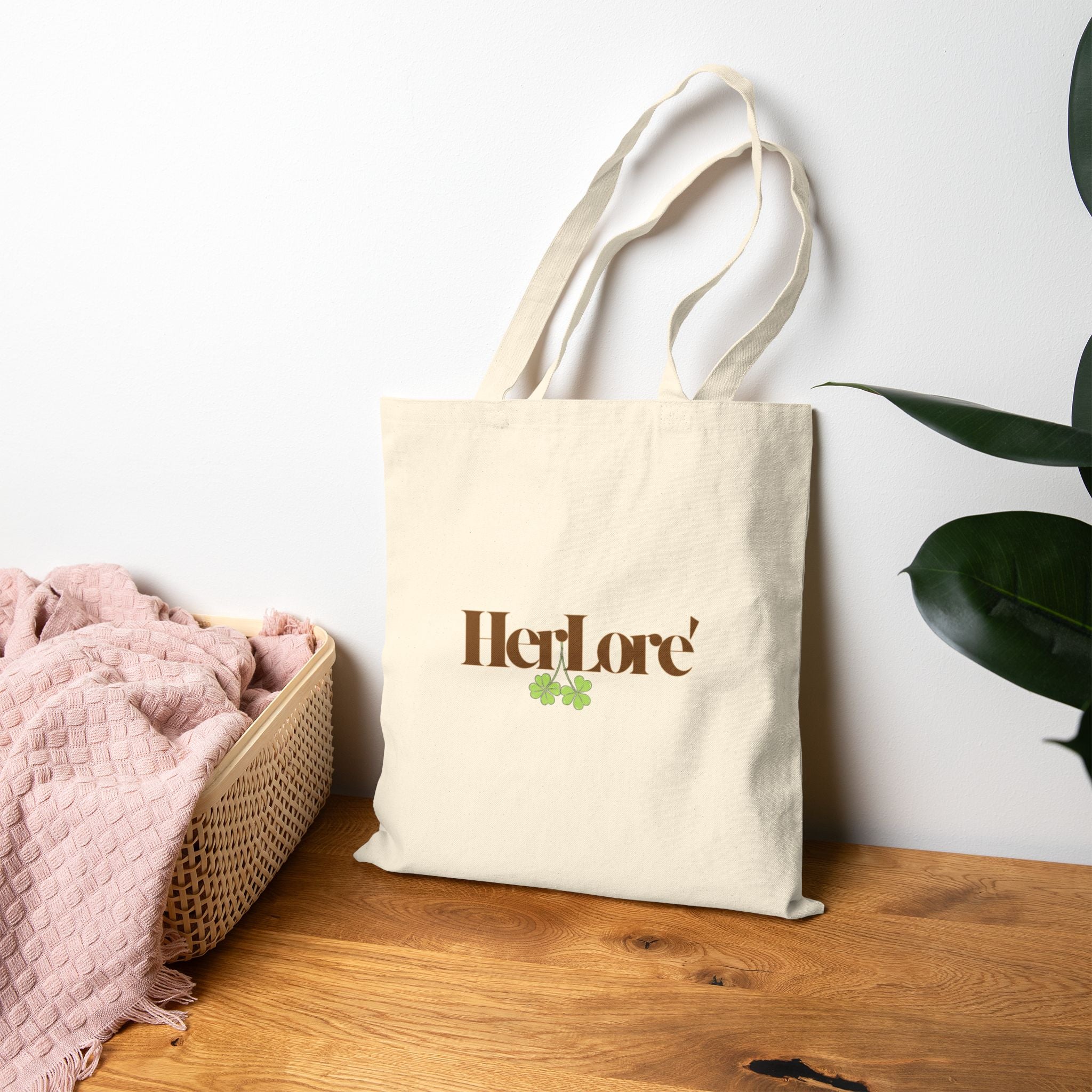 The Lore Carryall