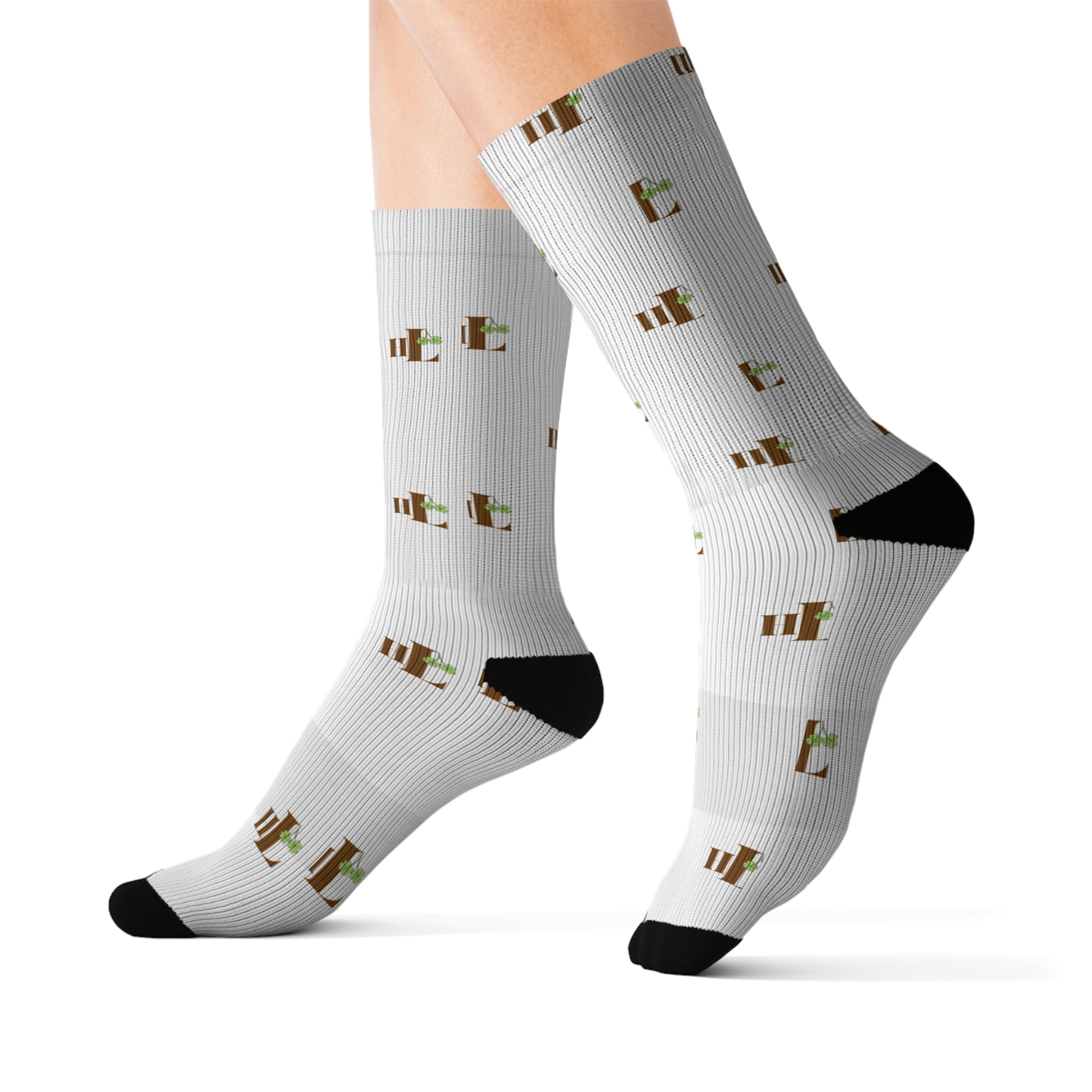 The Lore Essentials Socks